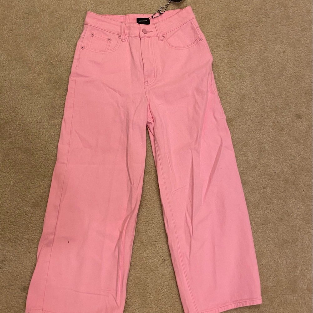 Pink wide leg jeans s26